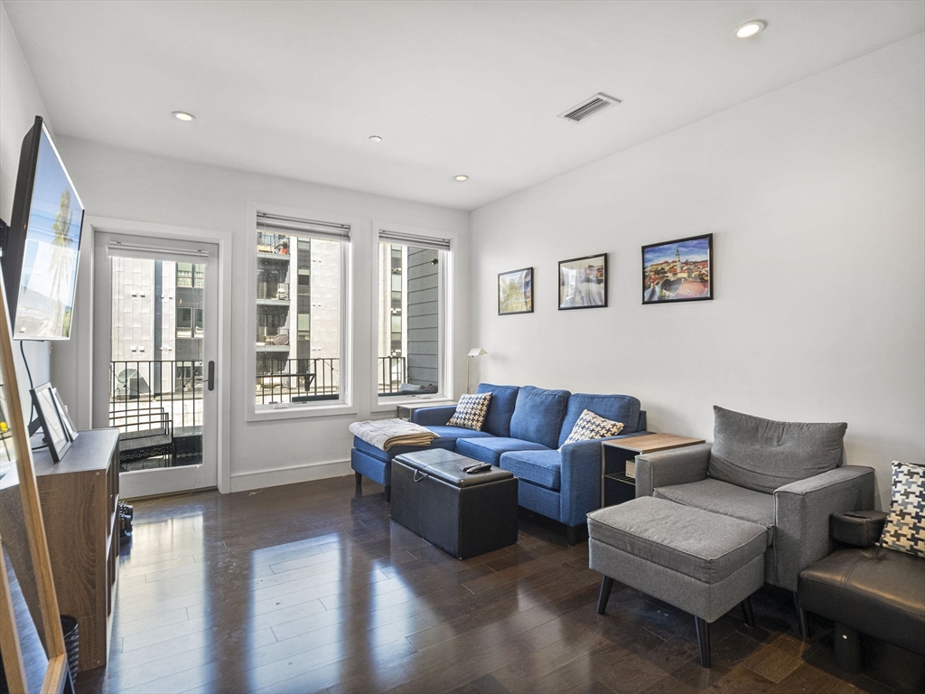 1 bed, 1 bath apartment for rent at 2 West 6th St Unit 203, South Boston — photo 2 of 30