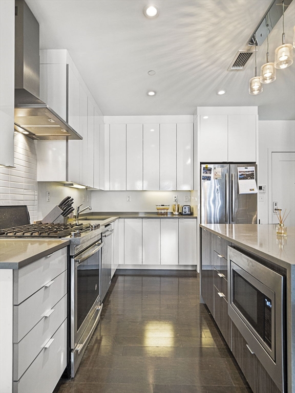 1 bed, 1 bath apartment for rent at 2 West 6th St Unit 203, South Boston — photo 11 of 30