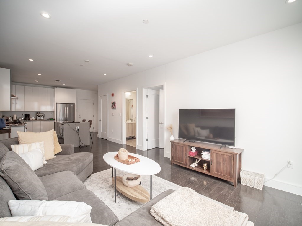 1 bed, 1 bath apartment for rent at 2 West 6th St Unit 205, South Boston — photo 5 of 21