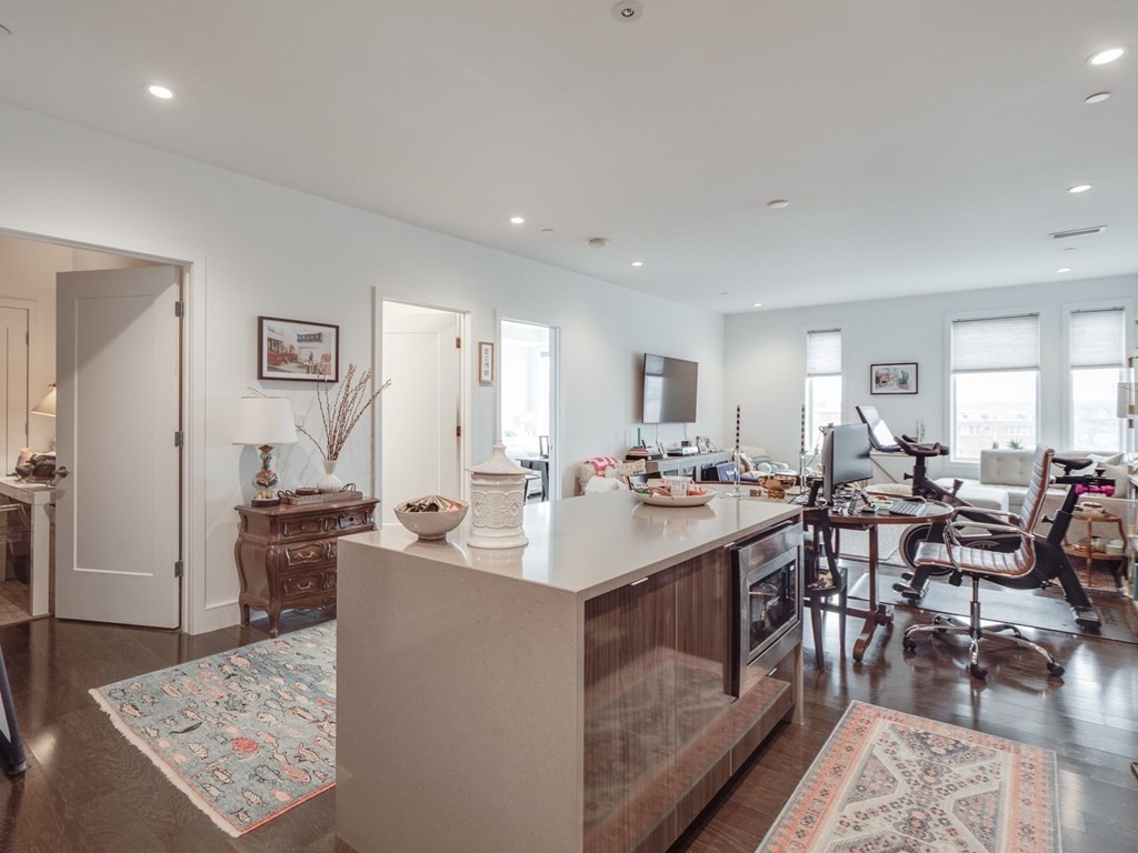2 bed, 1 bath apartment for rent at 2 West 6th St Unit 209, South Boston — photo 10 of 22