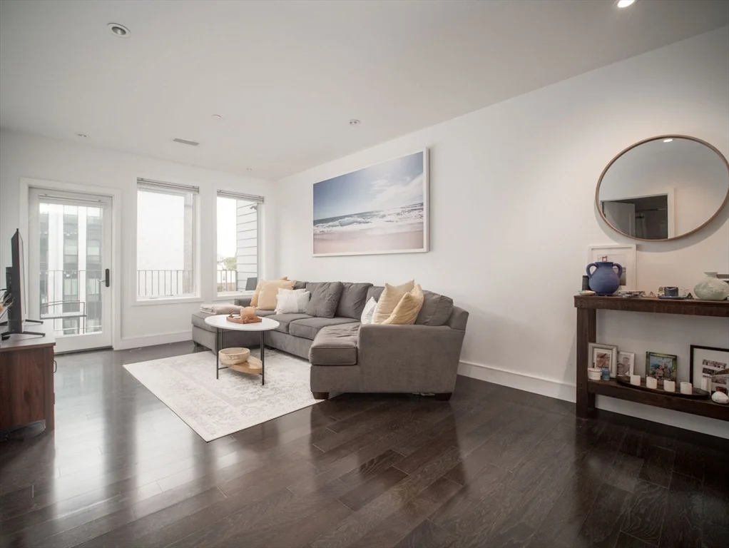 1 bed, 1 bath apartment for rent at 2 West 6th St Unit 305, South Boston — photo 3 of 21