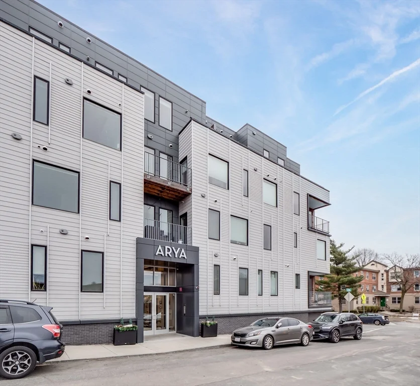 1 bed, 1 bath apartment for rent at 2 West 6th St Unit 305, South Boston — photo 1 of 21