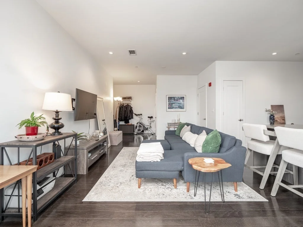 2 bed, 2 bath apartment for rent at 2 West 6th St Unit 306, South Boston — photo 15 of 41