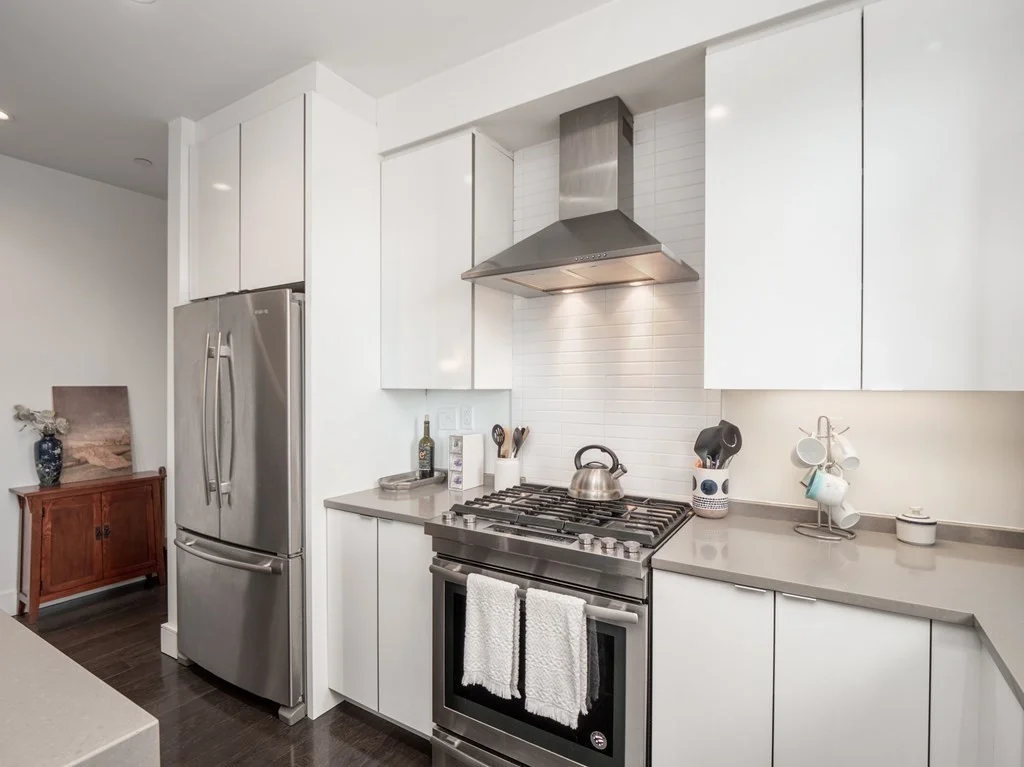 2 bed, 2 bath apartment for rent at 2 West 6th St Unit 306, South Boston — photo 8 of 41