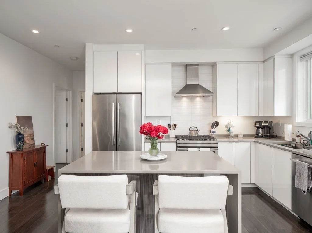 2 bed, 2 bath apartment for rent at 2 West 6th St Unit 306, South Boston — photo 12 of 41