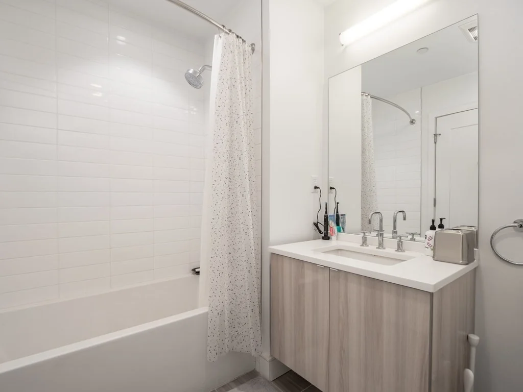 2 bed, 2 bath apartment for rent at 2 West 6th St Unit 306, South Boston — photo 20 of 41