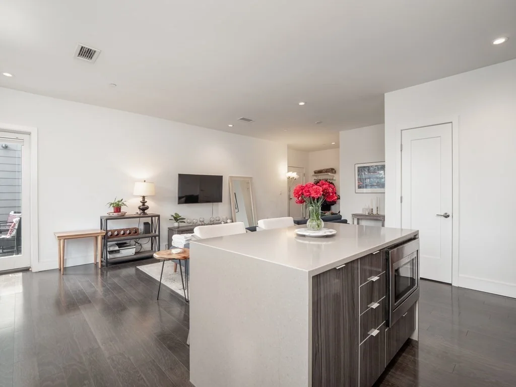 2 bed, 2 bath apartment for rent at 2 West 6th St Unit 306, South Boston — photo 9 of 41