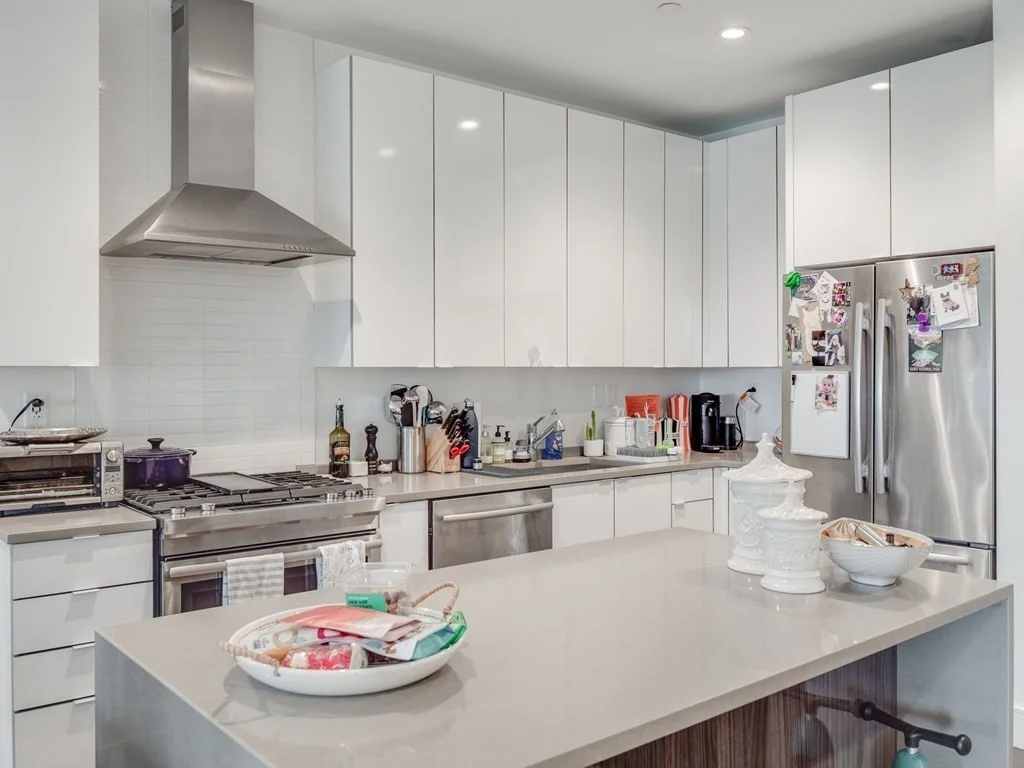 2 bed, 1 bath apartment for rent at 2 West 6th St Unit 309, South Boston — photo 8 of 22