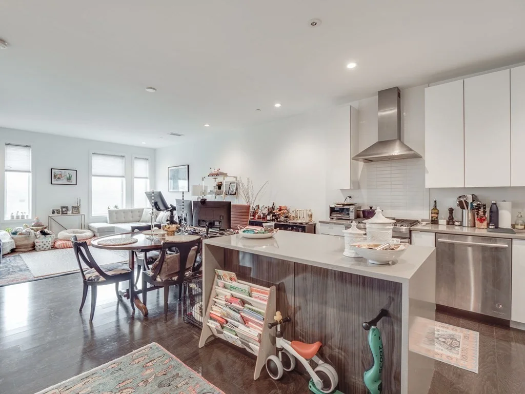2 bed, 1 bath apartment for rent at 2 West 6th St Unit 309, South Boston — photo 11 of 22