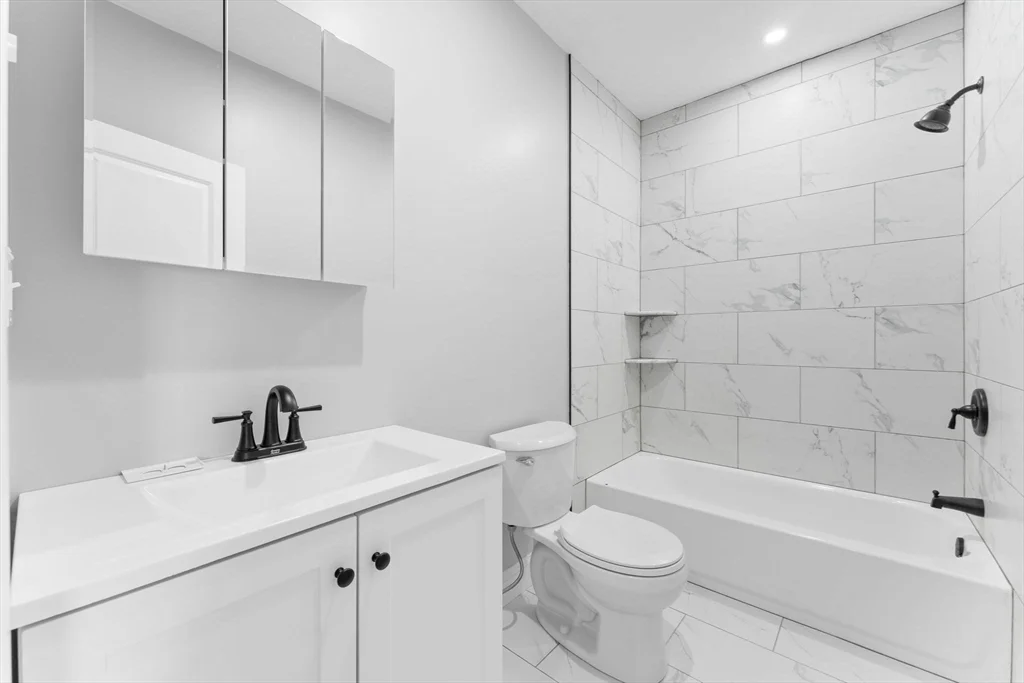 4 bed, 2 bath apartment for rent at 2 Westminster Ter, Brighton — photo 26 of 33