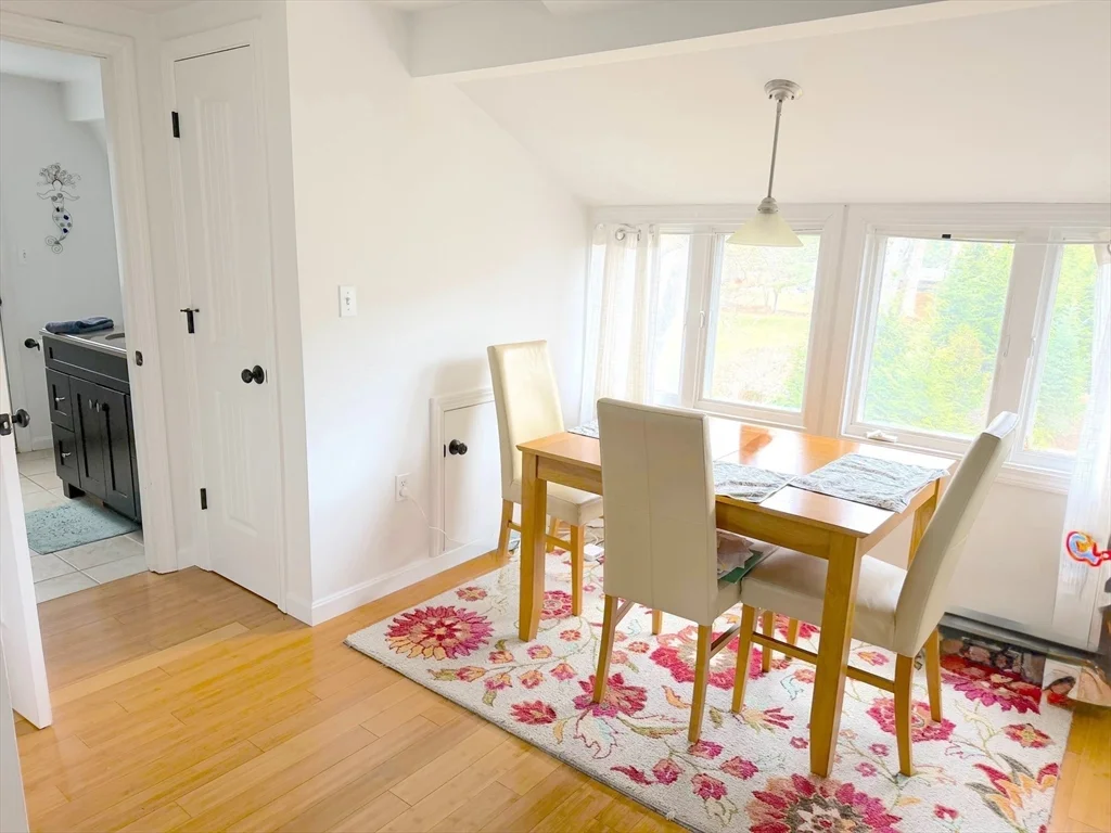 2 bed, 1 bath apartment for rent at 2 Wildflower Ln, Wayland — photo 7 of 23