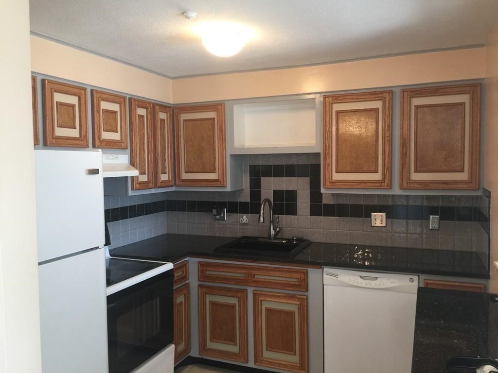 1 bed, 1 bath apartment for rent at 2 Williamsburg Ct Unit 21, Shrewsbury — photo 2 of 8