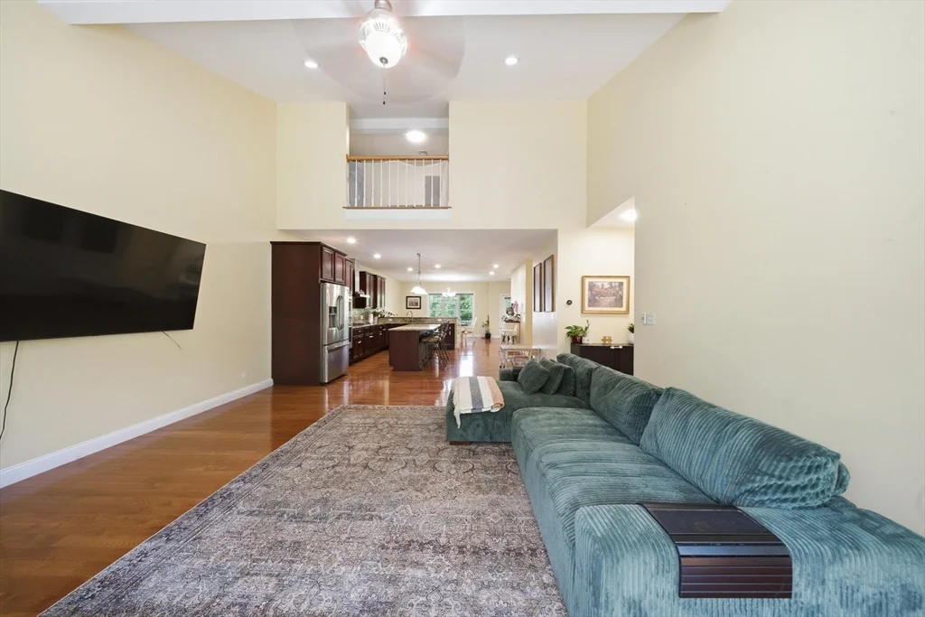 3 bed, 2 bath apartment for rent at 2 Williamsburg Way Unit 2, Medway — photo 7 of 30