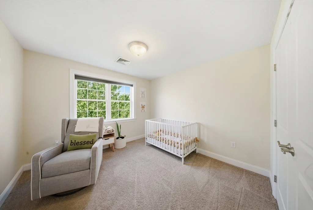 3 bed, 2 bath apartment for rent at 2 Williamsburg Way Unit 2, Medway — photo 17 of 30