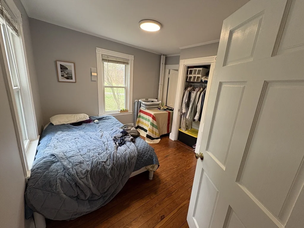 2 bed, 1 bath apartment for rent at 2 Willow Ter Unit 1, Newton — photo 17 of 35