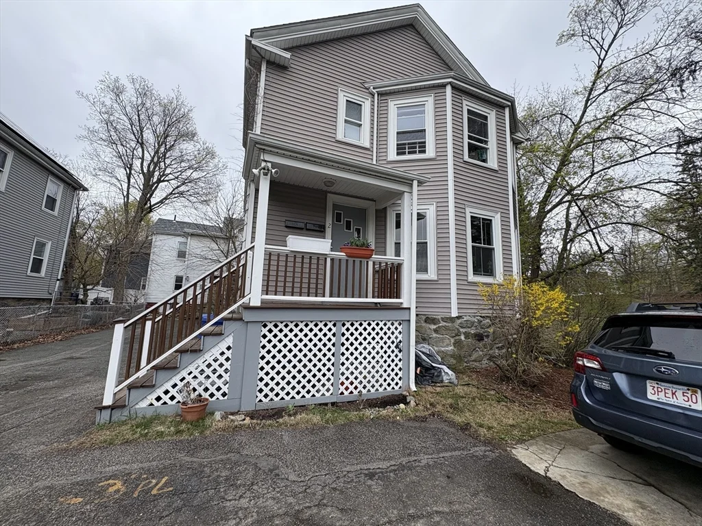 2 bed, 1 bath apartment for rent at 2 Willow Ter Unit 1, Newton — photo 2 of 35