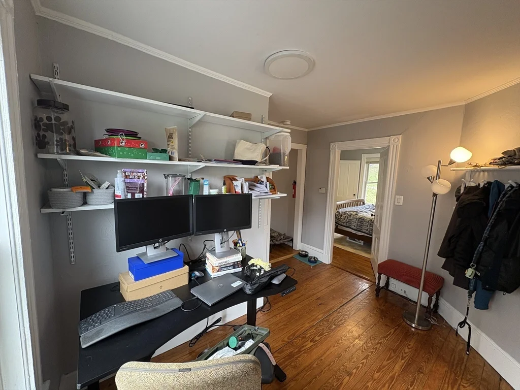 2 bed, 1 bath apartment for rent at 2 Willow Ter Unit 1, Newton — photo 12 of 35