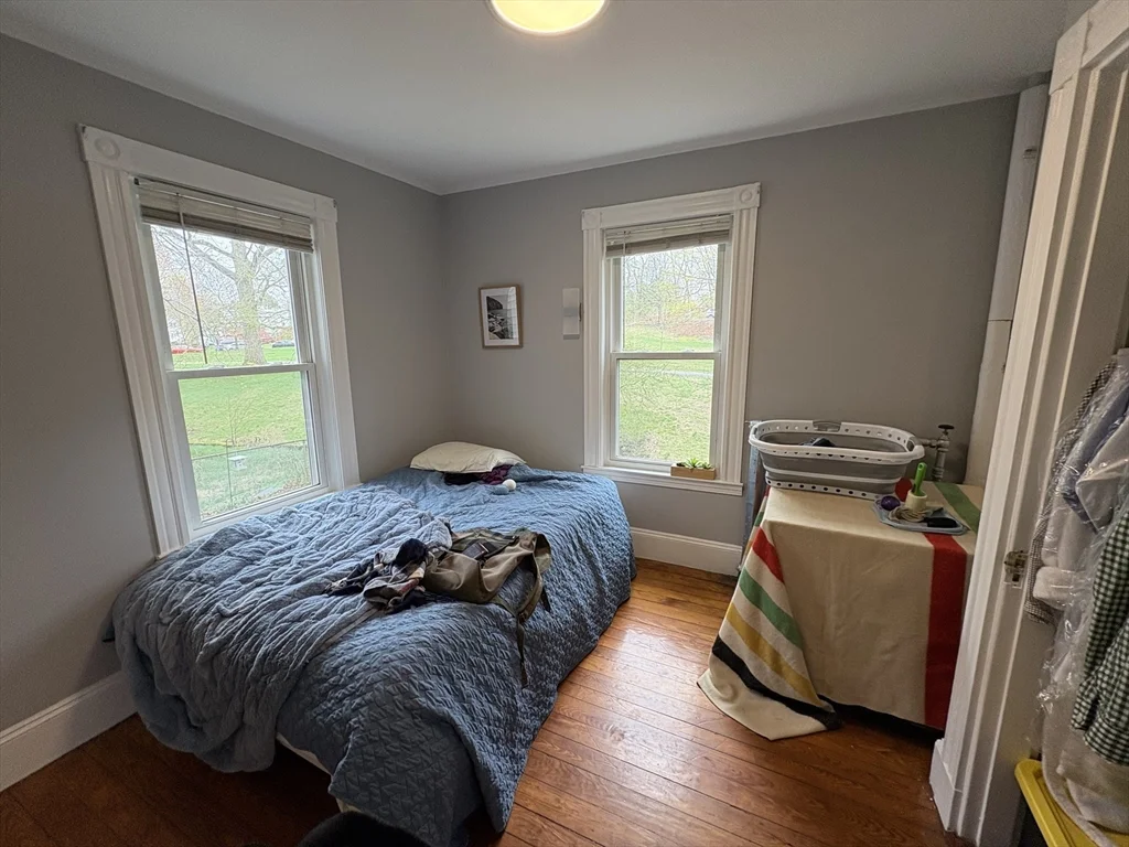 2 bed, 1 bath apartment for rent at 2 Willow Ter Unit 1, Newton — photo 20 of 35