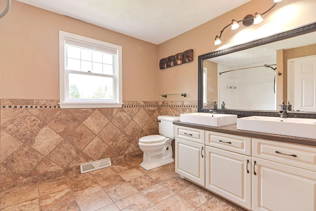 4 bed, 3 bath apartment for rent at 2 Wilson Farm Rd, Westford — photo 33 of 38
