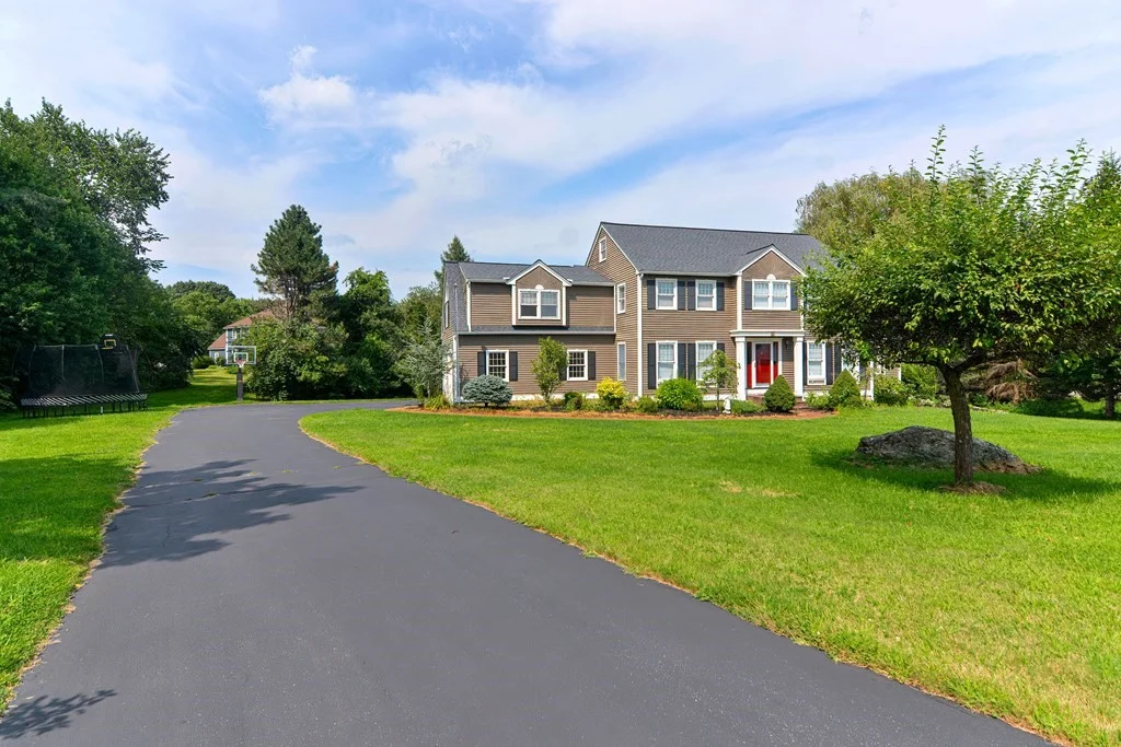 4 bed, 3 bath apartment for rent at 2 Wilson Farm Rd, Westford — photo 3 of 38