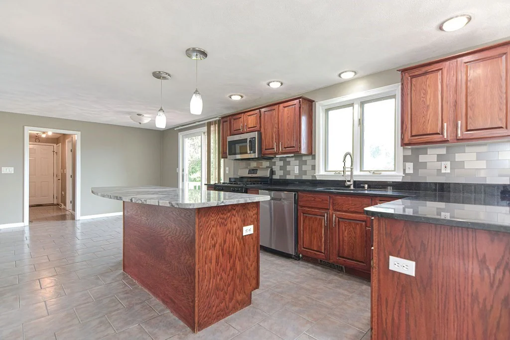 4 bed, 3 bath apartment for rent at 2 Wilson Farm Rd, Westford — photo 14 of 38