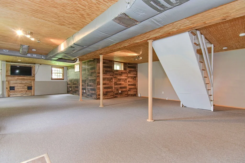 4 bed, 3 bath apartment for rent at 2 Wilson Farm Rd, Westford — photo 21 of 38