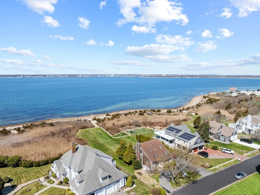 2 bed, 3 bath apartment for rent at 2 Windward Way, Sconticut Neck — photo 13 of 42