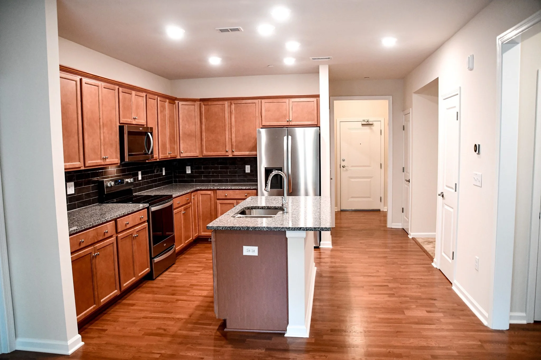 2 bed, 2 bath apartment for rent at 2 Winslow Ln Unit 310, Grafton — photo 4 of 18