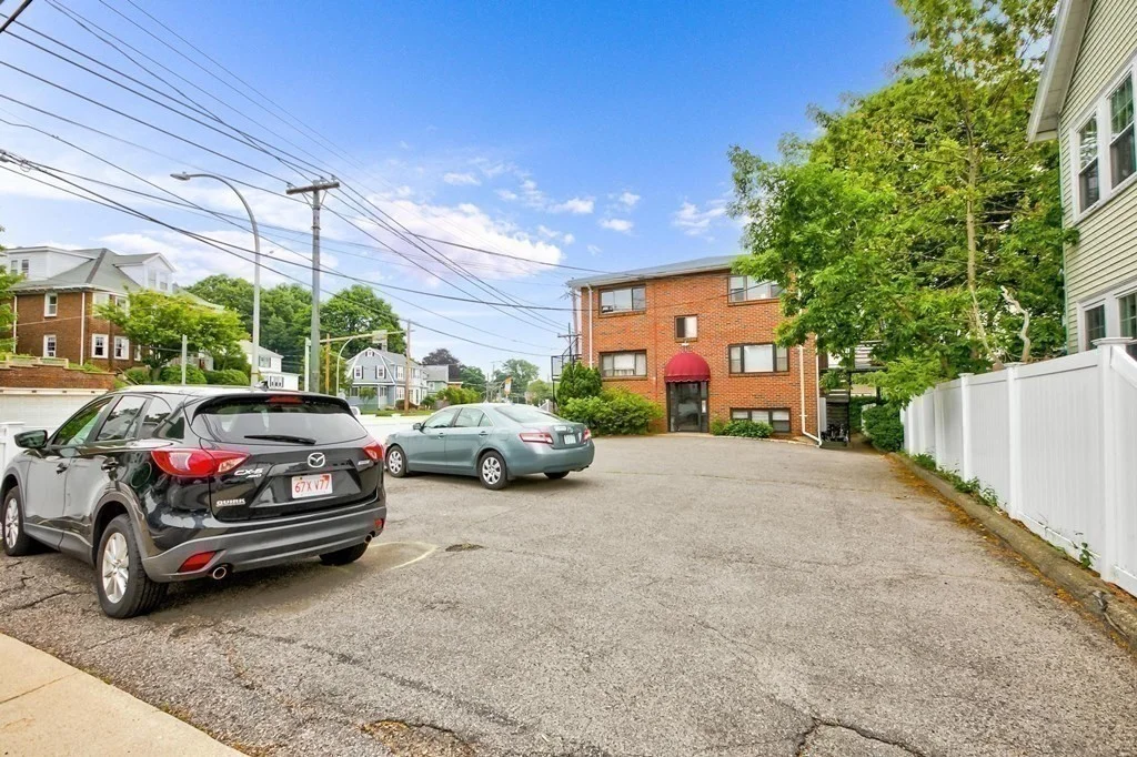 2 bed, 1 bath apartment for rent at 2 Winthrop St Unit 5, Watertown — photo 11 of 13
