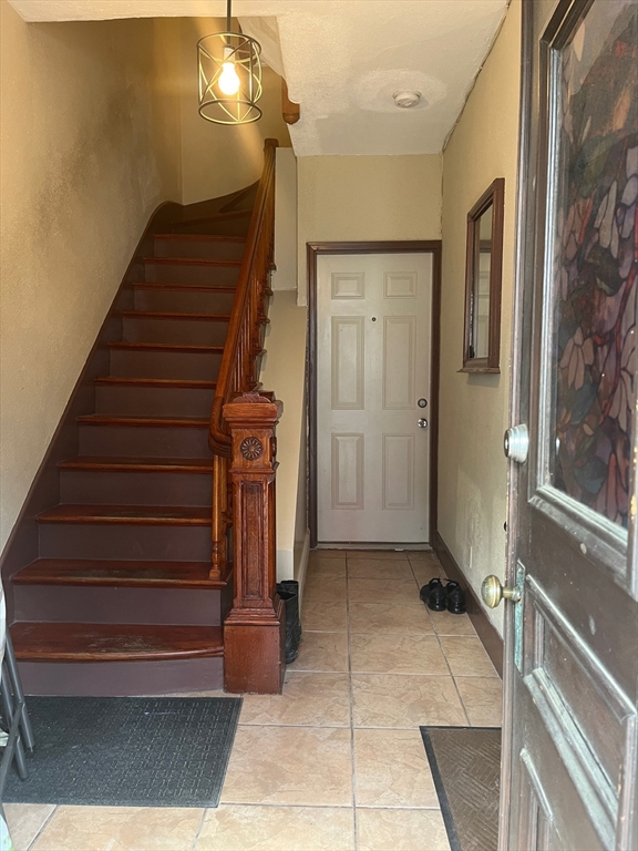 1 bed, 1 bath apartment for rent at 2 Woodville Park Unit 2, Roxbury — photo 14 of 23