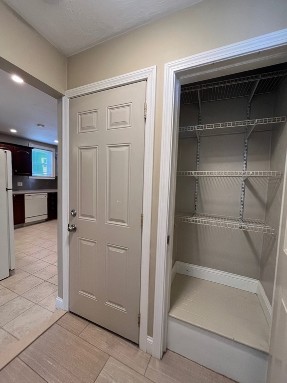 1 bed, 1 bath apartment for rent at 2 Woodville Park Unit 2, Roxbury — photo 13 of 23