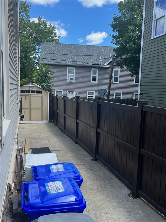 1 bed, 1 bath apartment for rent at 2 Woodville Park Unit 2, Roxbury — photo 18 of 23