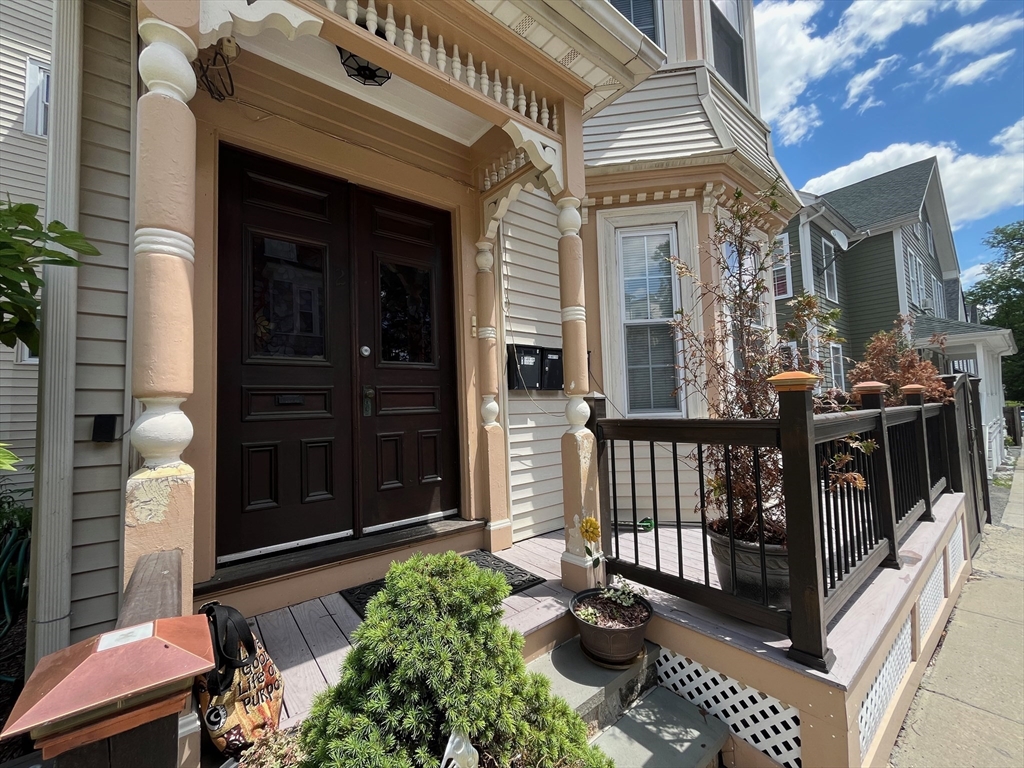 1 bed, 1 bath apartment for rent at 2 Woodville Park Unit 2, Roxbury — photo 15 of 23