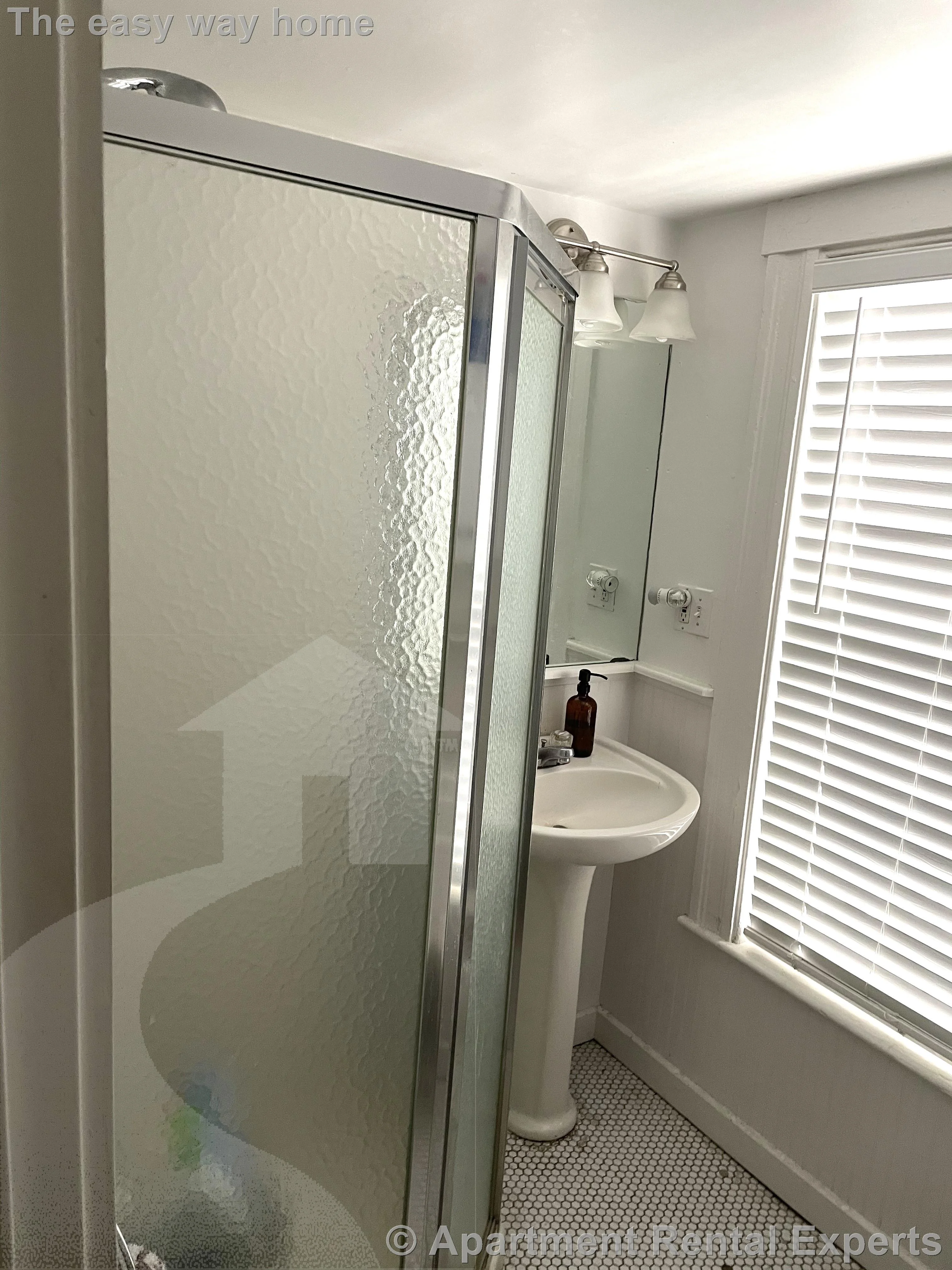 4 bed, 2 bath apartment for rent at 2 Worcester St, Central Square — photo 14 of 14