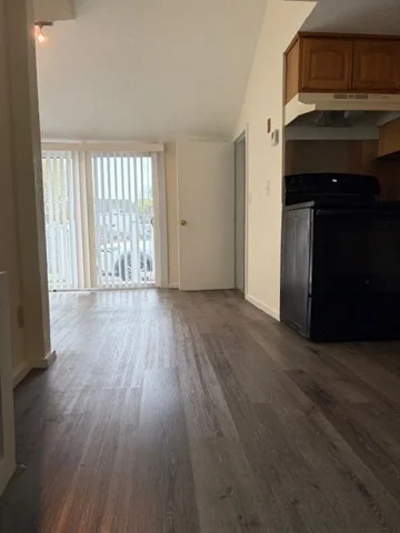 2 bed, 1 bath apartment for rent at 20-22 Emerson St Unit 20, Stoneham — photo 9 of 23