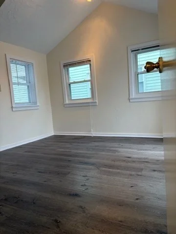 2 bed, 1 bath apartment for rent at 20-22 Emerson St Unit 20, Stoneham — photo 4 of 23