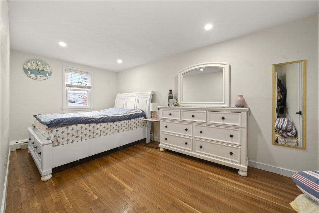 3 bed, 2 bath apartment for rent at 20-22 Popes Hill St Unit 20, Dorchester — photo 12 of 21