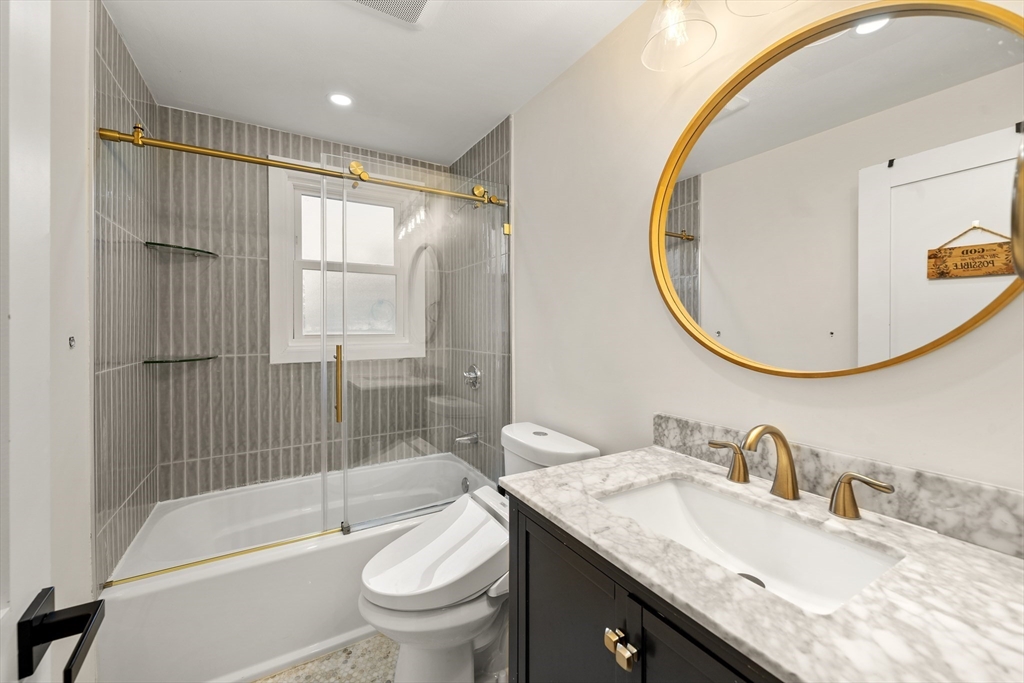 3 bed, 2 bath apartment for rent at 20-22 Popes Hill St Unit 20, Dorchester — photo 17 of 21