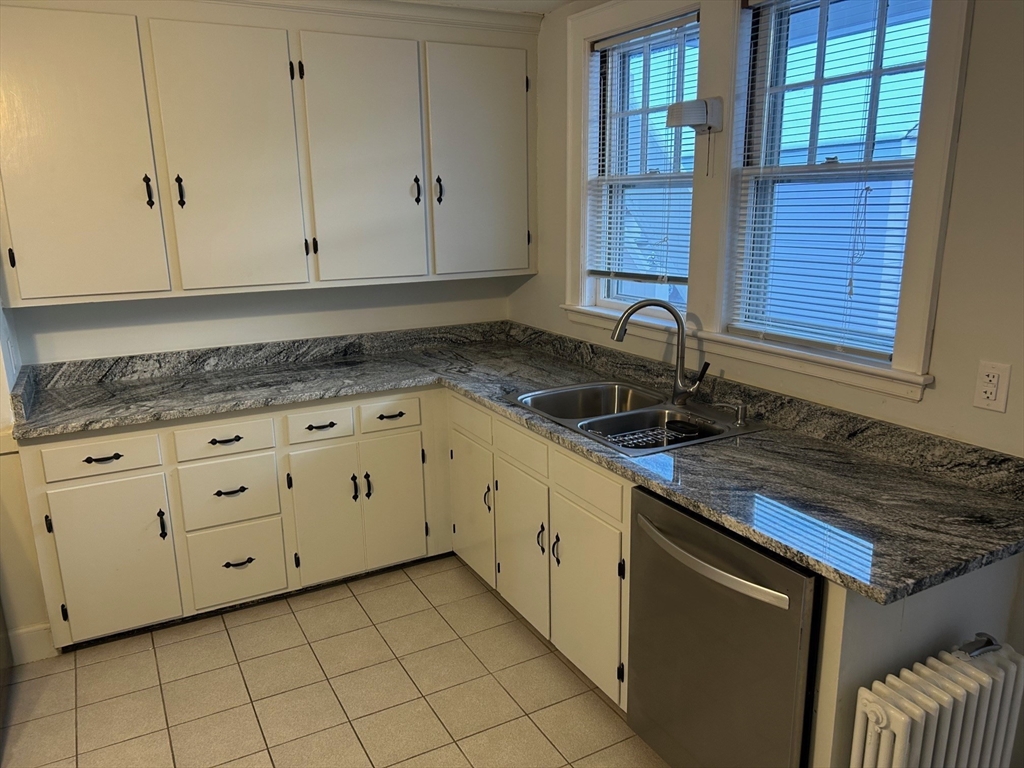 2 bed, 1 bath apartment for rent at 20-22 Randall Ave Unit 1, Weymouth — photo 3 of 20