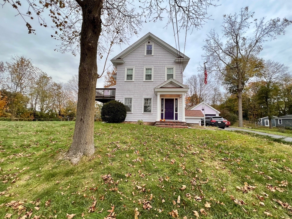 2 bed, 1 bath apartment for rent at 20-22 Randall Ave Unit 1, Weymouth
