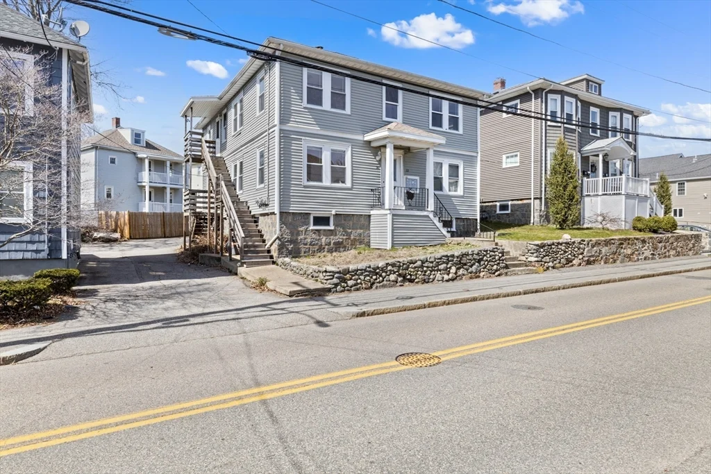 1 bed, 1 bath apartment for rent at 20-22 Sumner St Unit 20-2, Quincy — photo 2 of 15