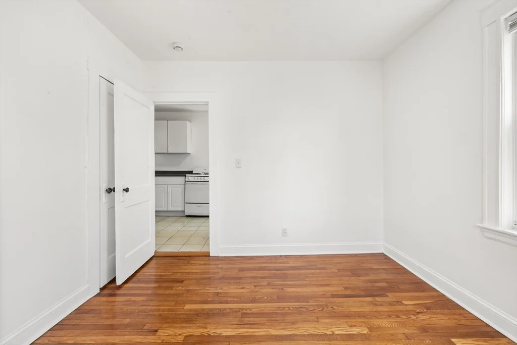 1 bed, 1 bath apartment for rent at 20-22 Sumner Unit 20-1, Quincy — photo 17 of 19