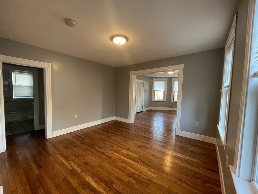 3 bed, 1 bath apartment for rent at 20-22 Wilson St Unit 2, Lynn — photo 4 of 11