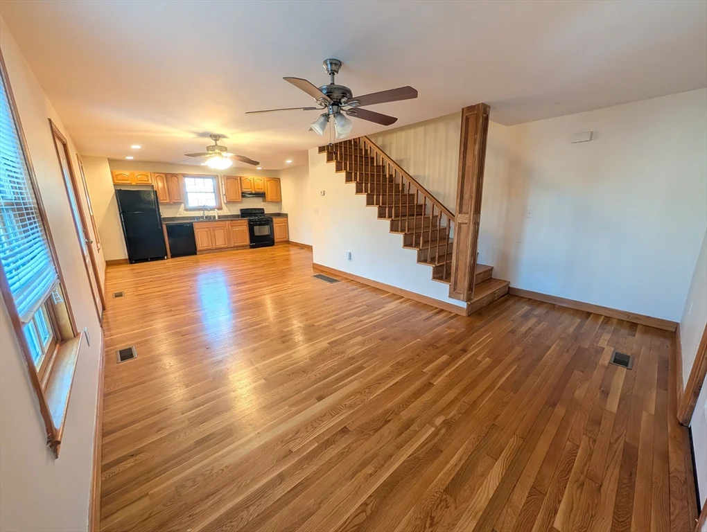 2 bed, 2 bath apartment for rent at 20-24 Gardner St 24 Unit 24, Newton Corner — photo 5 of 6