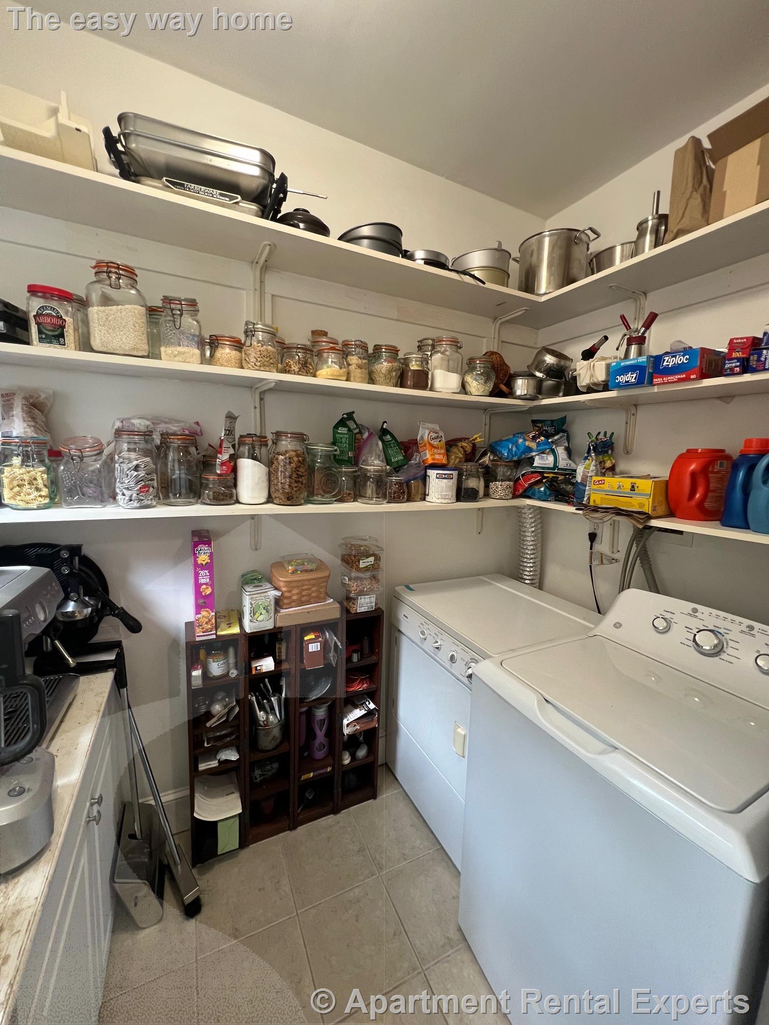 2 bed, 1 bath apartment for rent at 20 Aberdeen Rd Unit 2, Porter Square — photo 4 of 17