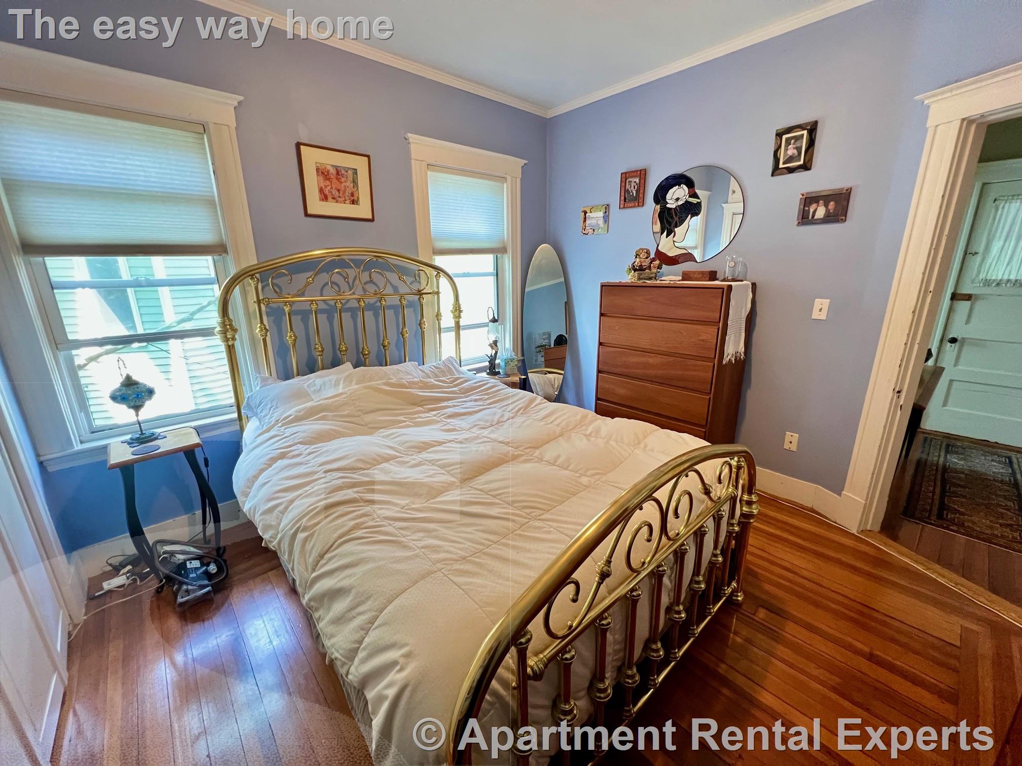 2 bed, 1 bath apartment for rent at 20 Aberdeen Rd Unit 2, Porter Square — photo 11 of 17