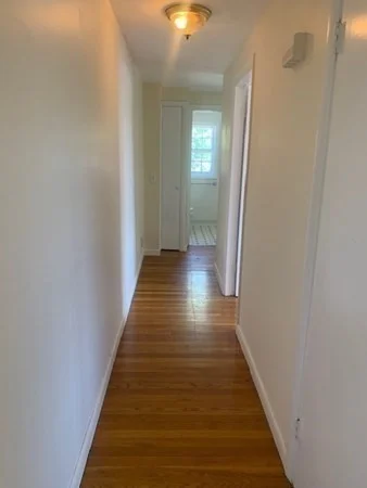 1 bed, 1 bath apartment for rent at 20 Abington Ave Unit 1R, Holbrook — photo 8 of 9