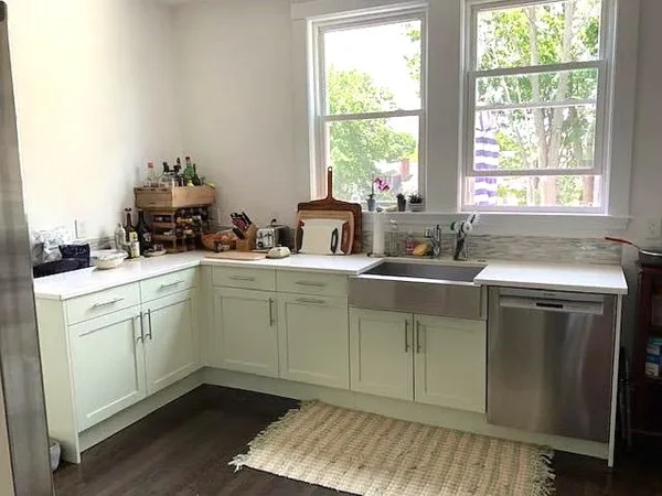 2 bed, 1 bath apartment for rent at 20 Ainsworth St Unit 2, Roslindale — photo 3 of 16