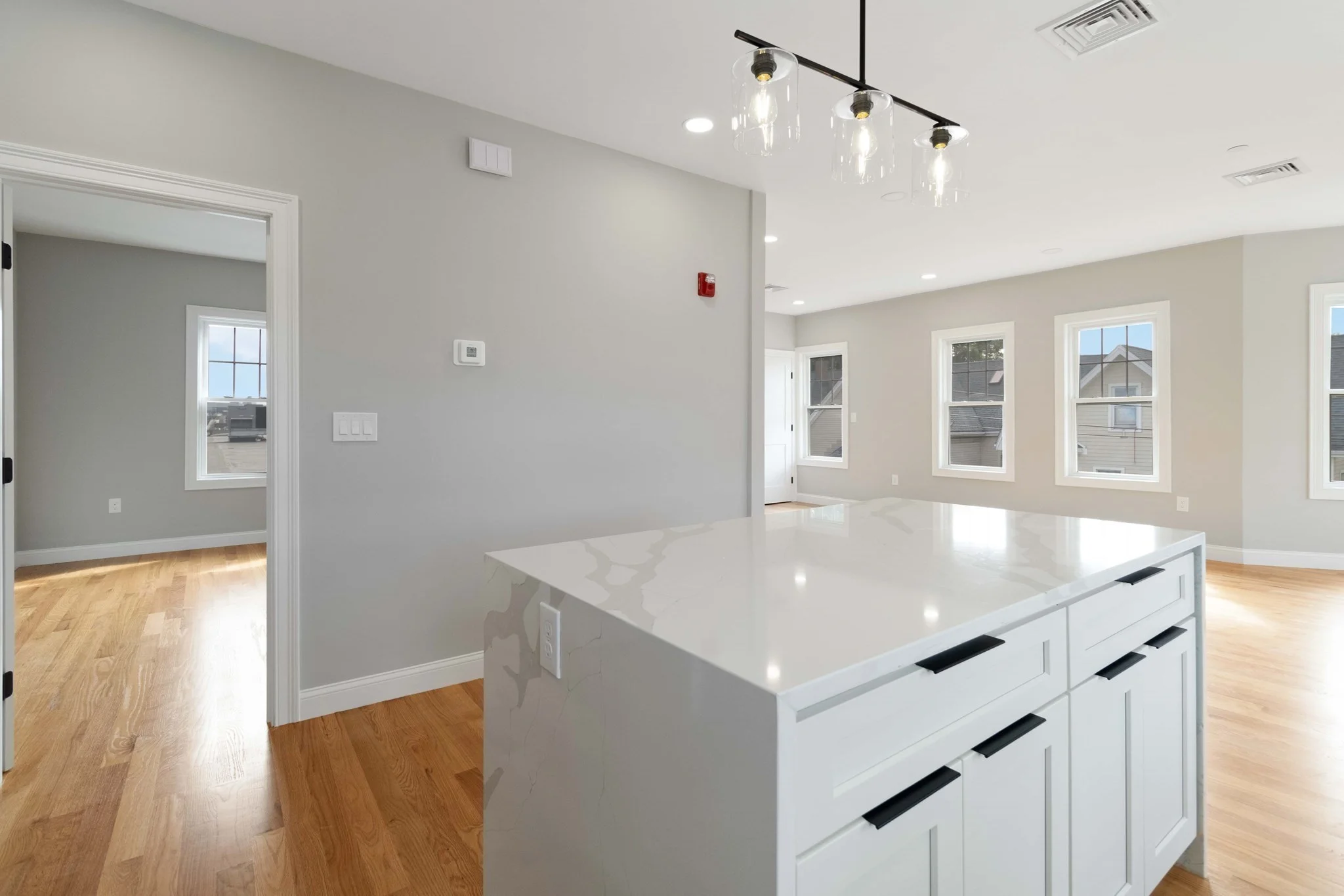 4 bed, 2 bath apartment for rent at 20 Alston St Unit 20, East Somerville — photo 18 of 36