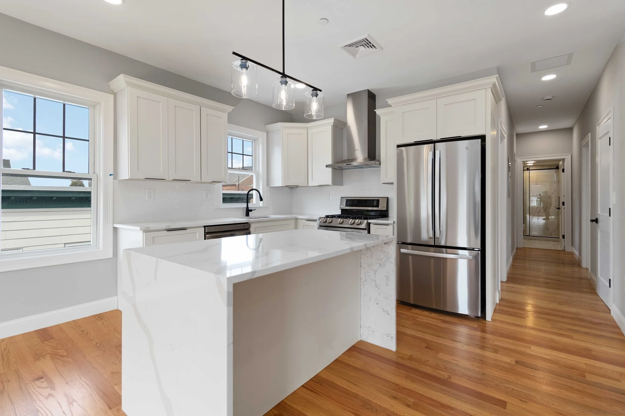 4 bed, 2 bath apartment for rent at 20 Alston St Unit 20, East Somerville — photo 13 of 36
